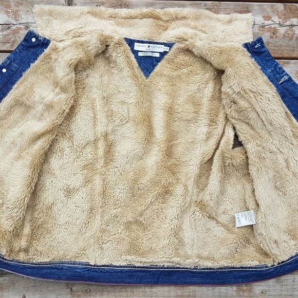 TOMMY HILFIGER JEANS Faux Fur Lined Denim Vest '03 - Picture 2 of 8